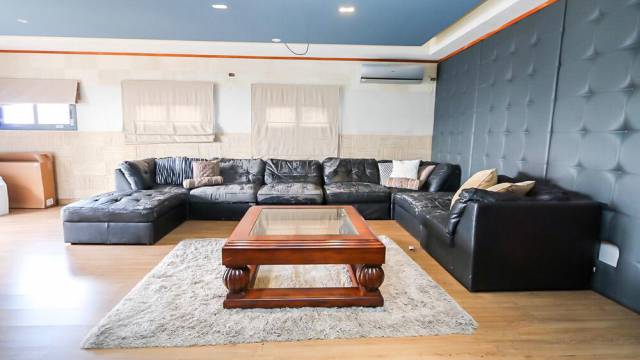 Penthouse - 100232