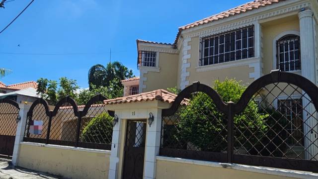 Casa - 100518